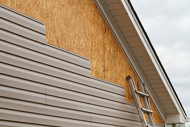24/7 Emergency Siding Replacement experts in Unionville, CT